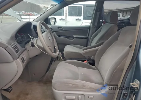 2005 Toyota Sienna Le из США, поврежденный, VIN 5TDBA23C85S050401